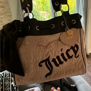 Pink Juicy couture daydreamer